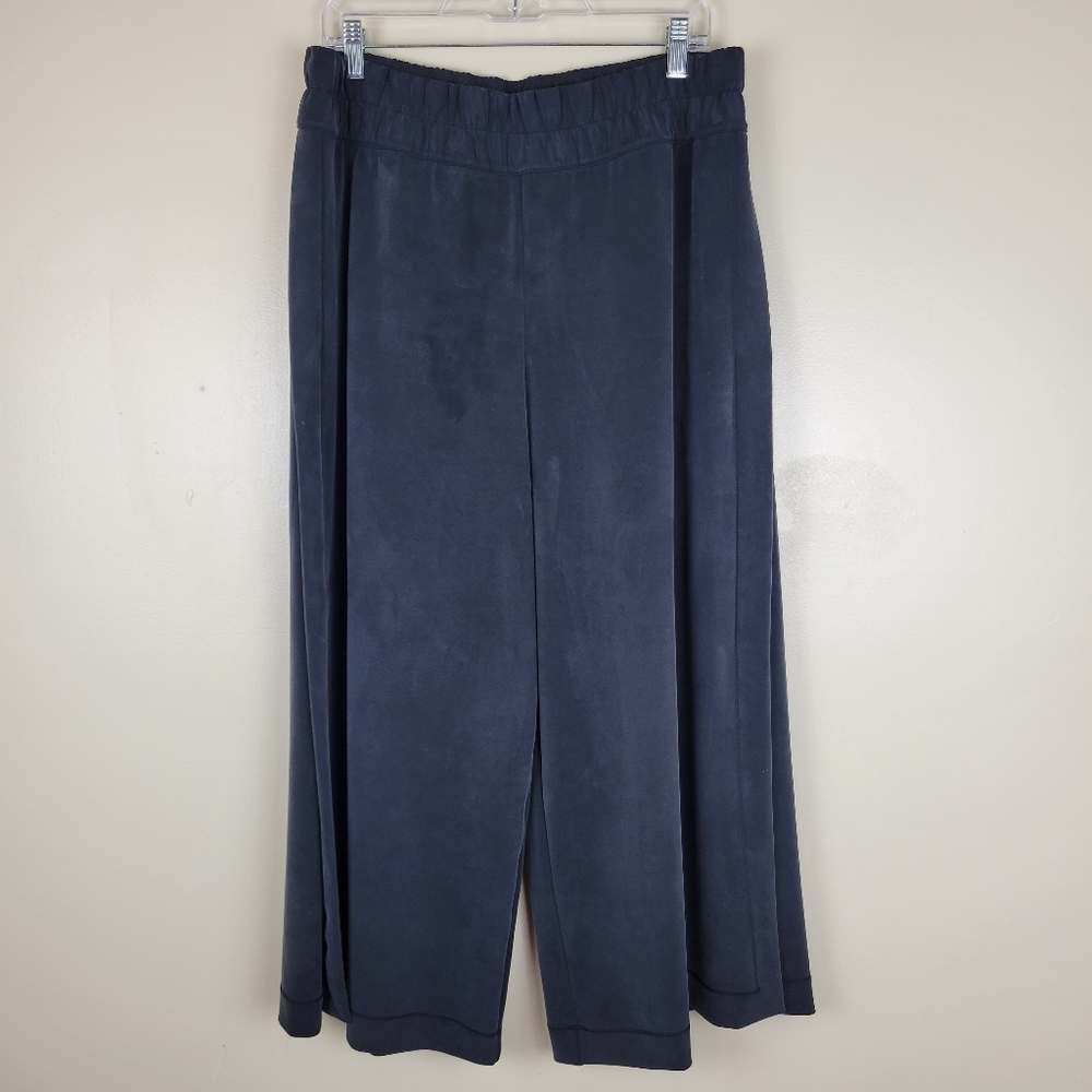 Lululemon Seek Softness Crop Pant